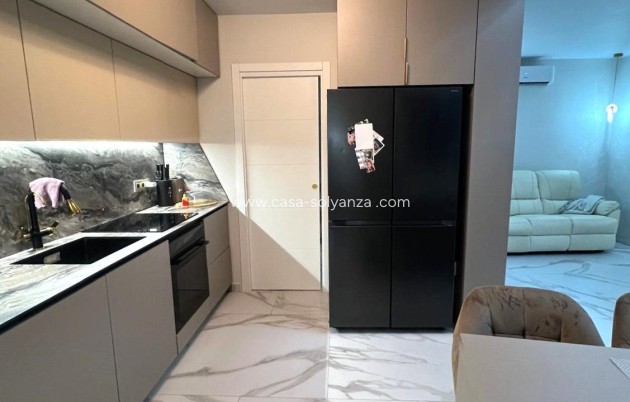 Herverkoop - Villa - Orihuela Costa - Playa Flamenca