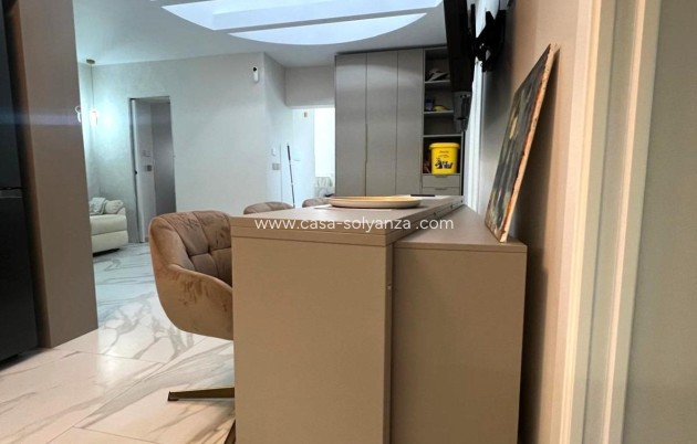 Herverkoop - Villa - Orihuela Costa - Playa Flamenca