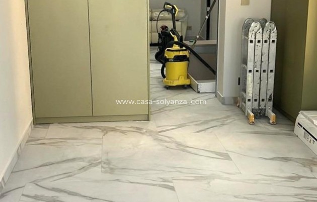 Herverkoop - Villa - Orihuela Costa - Playa Flamenca