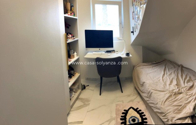 Herverkoop - Villa - Orihuela Costa - Playa Flamenca