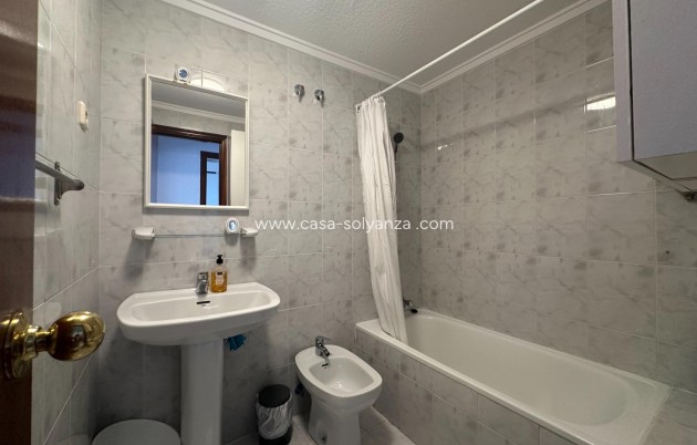 Revente - Appartement - Torrevieja - Center