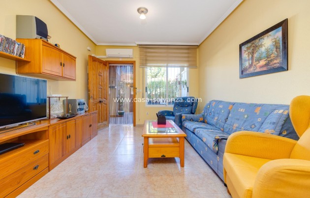 Resale - Townhouse - Torrevieja - Aguas nuevas