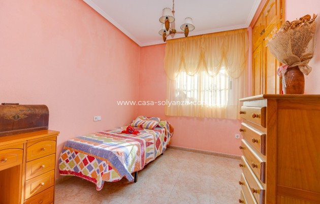Resale - Townhouse - Torrevieja - Aguas nuevas