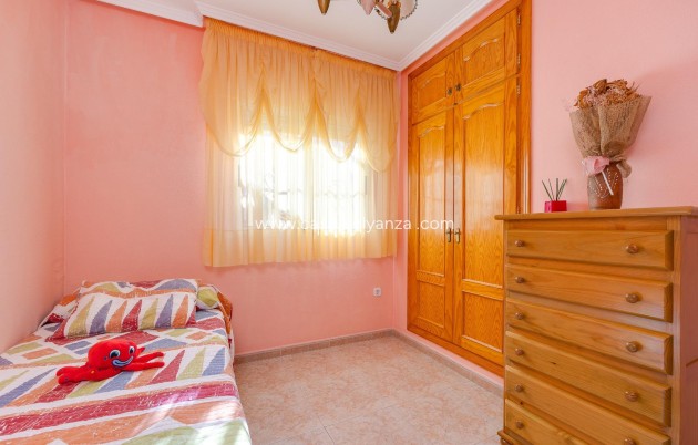 Resale - Townhouse - Torrevieja - Aguas nuevas