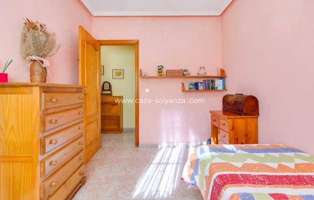 Resale - Townhouse - Torrevieja - Aguas nuevas