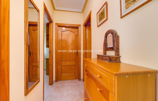 Resale - Townhouse - Torrevieja - Aguas nuevas