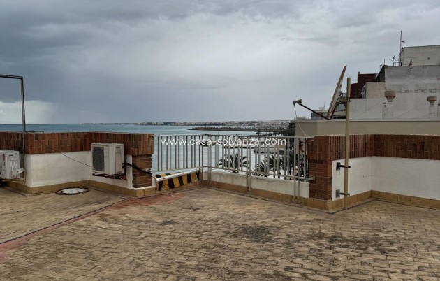 Resale - Apartment / flat - Torrevieja - Playa del Cura