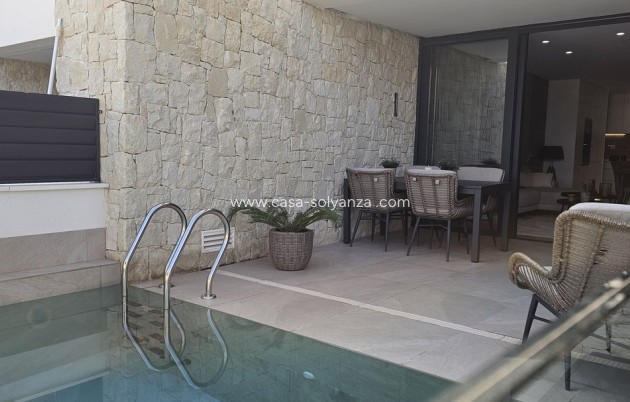 Revente - Villa - Dolores - Sector 4