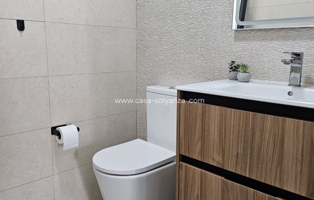 Revente - Villa - Dolores - Sector 4