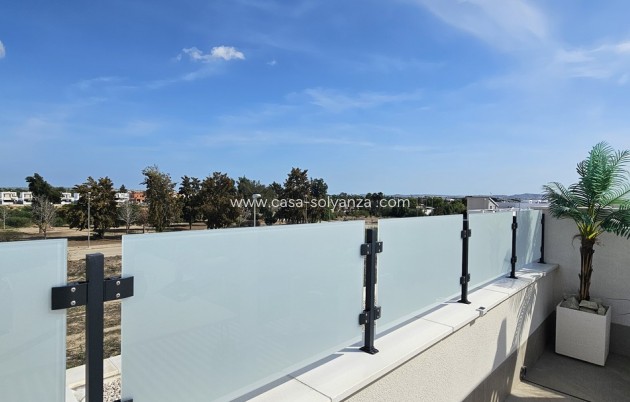 Revente - Villa - Dolores - Sector 4