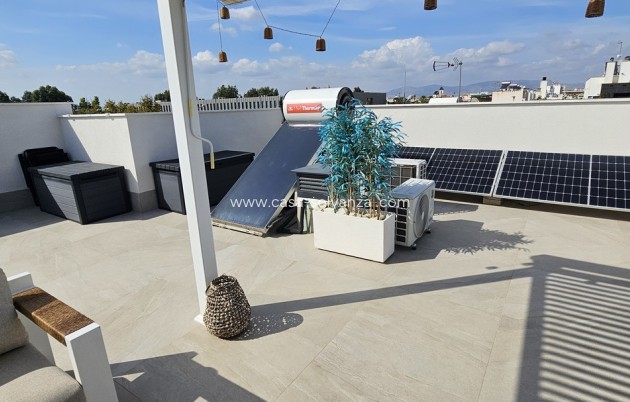 Revente - Villa - Dolores - Sector 4