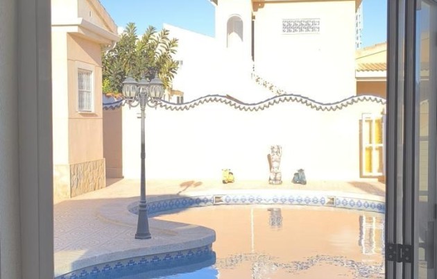 Resale - Villa - Rojales - Ciudad Quesada