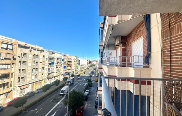 Revente - Appartement - Torrevieja - Acequion