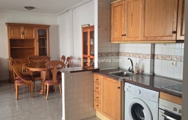 Resale - Apartment - Ground Floor - Daya Vieja - Costa Blanca
