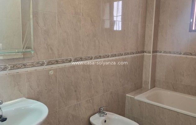 Resale - Apartment - Ground Floor - Daya Vieja - Costa Blanca