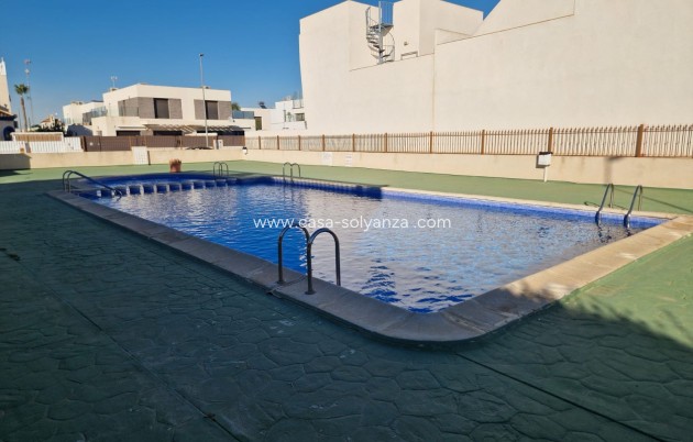 Resale - Apartment - Ground Floor - Daya Vieja - Costa Blanca