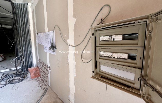 Resale - Commercial - La Zenia - Costa Blanca