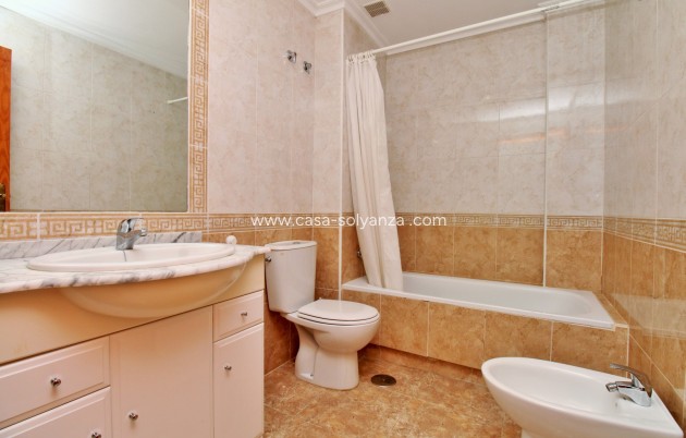 Herverkoop - Appartement / flat - Cabo Roig