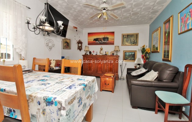 Revente - Villa - Torrevieja - El chaparral