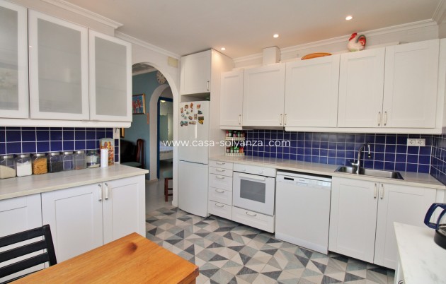 Revente - Villa - Torrevieja - El chaparral