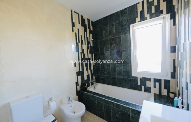 Herverkoop - Villa - La Zenia - Costa Blanca