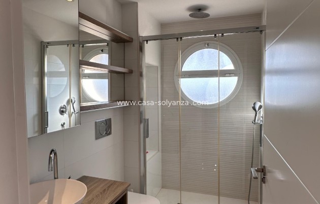 Wiederverkauf - Wohnung - Los Alcazares - Los Alcázares