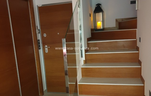 Wiederverkauf - Villa - El Raso