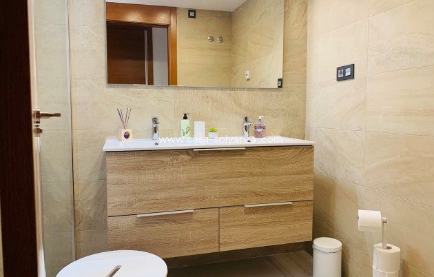 Wiederverkauf - Villa - El Raso