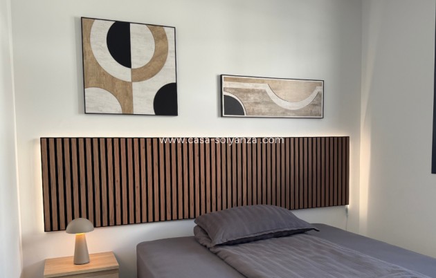 Wiederverkauf - Wohnung - Villamartin - Villamartín