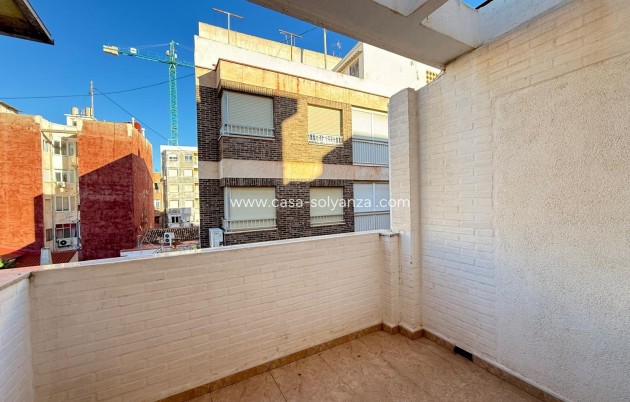 Revente - Appartement - Torrevieja - Las Piscinas Naturales