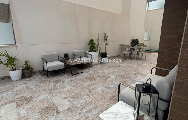 Revente - Villa - Orihuela Costa - Villamartín