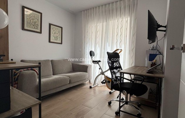 Revente - Villa - Orihuela Costa - Villamartín