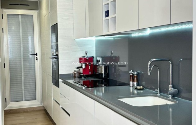 Revente - Villa - Orihuela Costa - Villamartín