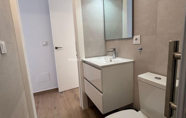 Revente - Villa - Orihuela Costa - Villamartín