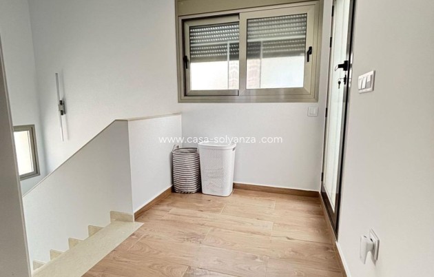 Revente - Villa - Orihuela Costa - Villamartín