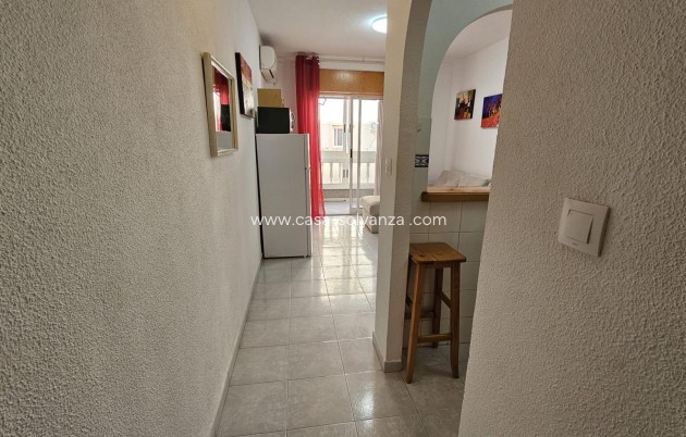Revente - Appartement - Torrevieja - Acequion
