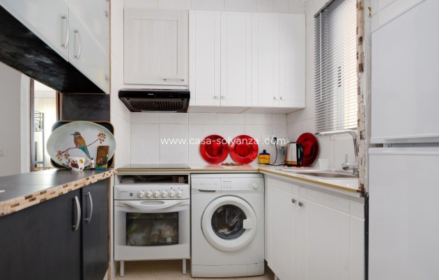 Revente - Appartement - Torrevieja - La Siesta