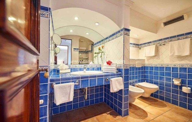 Revente - Appartement - Port d'Andratx - Andratx