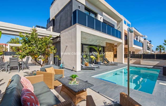 Revente - Villa - Orihuela Costa - Lomas de Campoamor