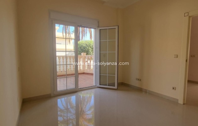 Reventa - Villa - Cabo Roig