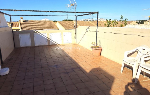 Resale - Apartment / flat - Pilar de la Horadada - La Torre De La Horadada