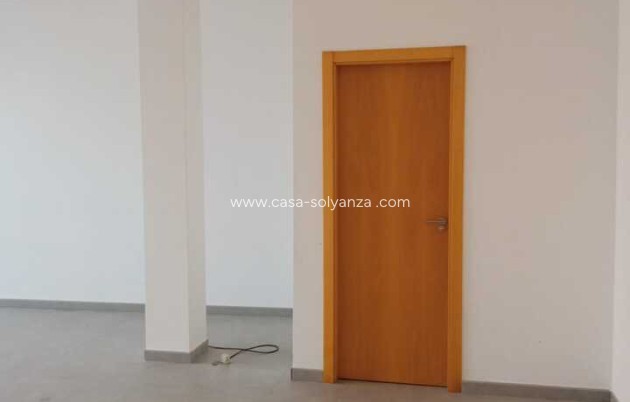 Revente - Commercial - Jalón - Inland