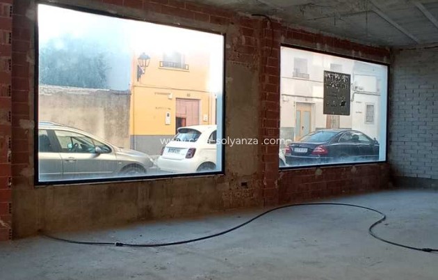 Revente - Commercial - Jalón - Inland