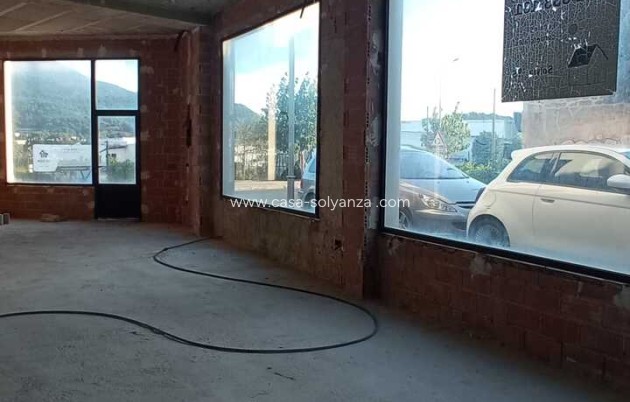 Revente - Commercial - Jalón - Inland