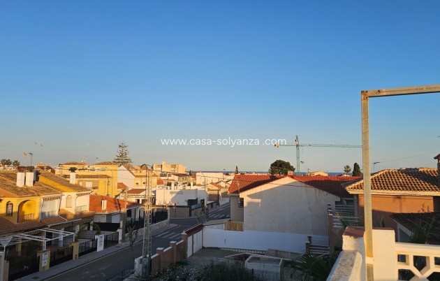 Resale - Apartment / flat - Pilar de la Horadada - La Torre De La Horadada