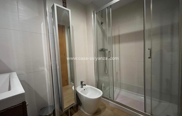 Resale - Apartment / flat - Torrevieja - Center
