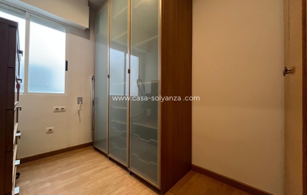 Resale - Apartment / flat - Torrevieja - Center