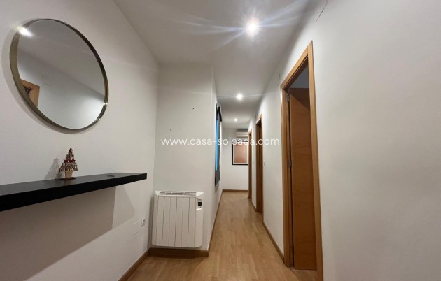 Resale - Apartment / flat - Torrevieja - Center