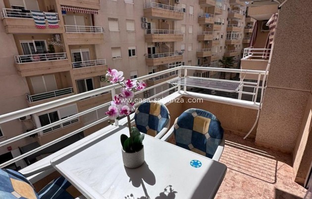 Revente - Appartement - Torrevieja - Centro - Muelle Pesquero
