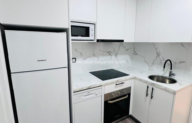 Revente - Appartement - Torrevieja - Centro - Muelle Pesquero